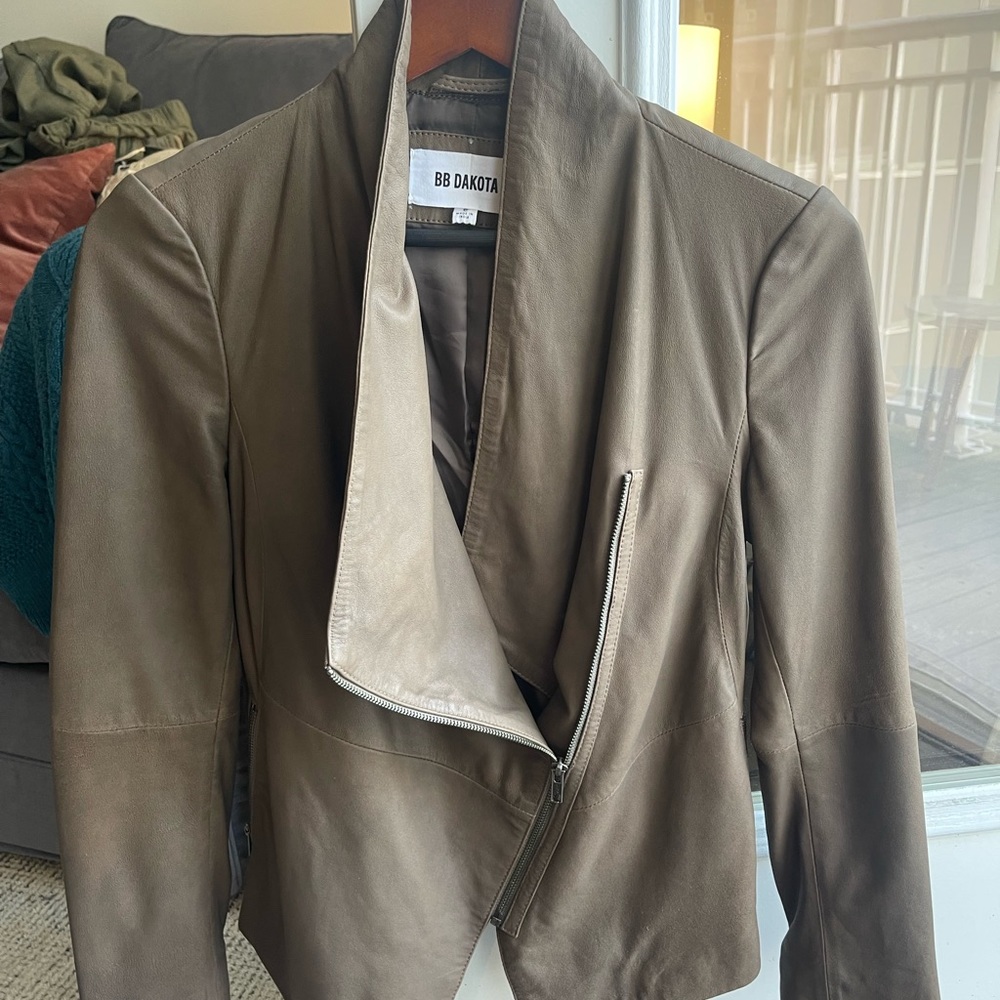 BB DAKOTA - Brown Leather Asymmetrical Jacket